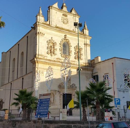 Vista esterna della Chiesa della Madonna del Carmine di Galatina